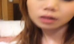 颜值不错苗条台湾少.妇浴第二部床上慢慢脱掉自摸扣扣呻吟娇喘很是诱惑喜欢不要错过