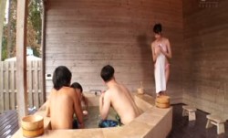 GZAP-006一般人の巨.乳素人娘が、間違えて乱交OKの混浴温泉に入ってきた！待ち伏せ中