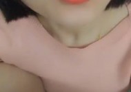 肉肉身shen材逼逼粉嫩neng妹mei子翘臀诱惑开档肉丝椅子上掰开逼逼来了一点大姨妈很是诱惑不要错过