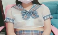 小可爱平台(原卡哇伊)漂亮美.女主播陈小蜜1027自[zi]慰大秀穿着制服激ji情自[zi]慰十分诱人